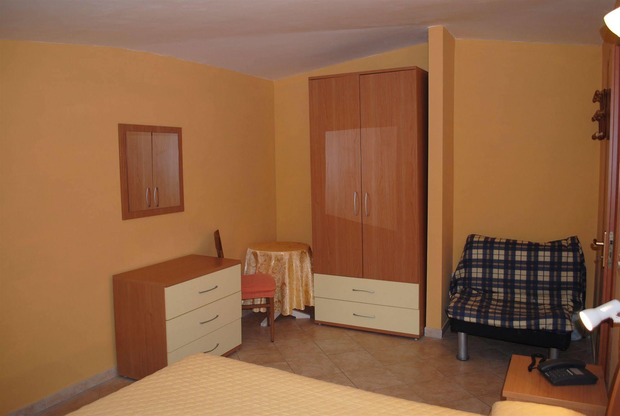 Hotel La Praia Zambrone Luaran gambar